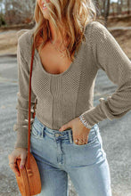 Load image into Gallery viewer, Scoop Neck Long Sleeve Top
