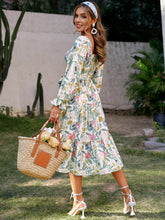 Load image into Gallery viewer, Floral Tie-Waist Smocked Tiered Dress
