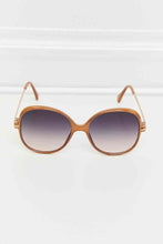 Load image into Gallery viewer, Metal-Plastic Hybrid Full Rim Sunglasses
