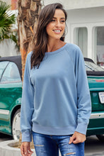 Load image into Gallery viewer, Round Neck Raglan Sleeve Exposed Seam Sweatshirt
