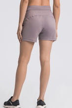 Load image into Gallery viewer, Waist Tie Active Shorts
