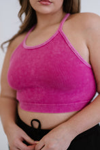 Load image into Gallery viewer, Zenana On the Move Full Size Run Ribbed Cropped Cami
