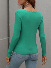 Load image into Gallery viewer, V-Neck Ribbed Knit Top
