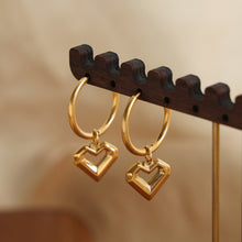 Load image into Gallery viewer, Heart Shape Lapis Lazuli Dangle Earrings
