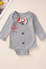 Load image into Gallery viewer, Baby Girl T-Shirt and Pants Set
