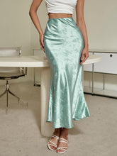 Load image into Gallery viewer, Floral Side Zipper Satin Midi Skirt
