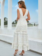 Load image into Gallery viewer, Printed Lace Detail Tiered Maxi Dress
