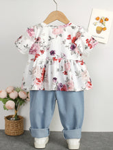 Load image into Gallery viewer, Girls Floral Peplum Blouse and Spliced Lace Jeans Set
