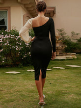 Load image into Gallery viewer, Two-Tone Back Slit One-Shoulder Bodycon Dress
