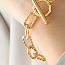 Load image into Gallery viewer, Zircon Titanium Steel Closure Bracelet
