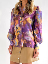 Load image into Gallery viewer, Floral Button Up Collared Neck Shirt
