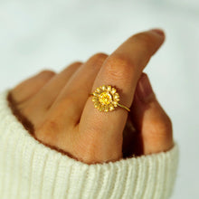Load image into Gallery viewer, Sunflower Zircon 925 Sterling Silver Ring
