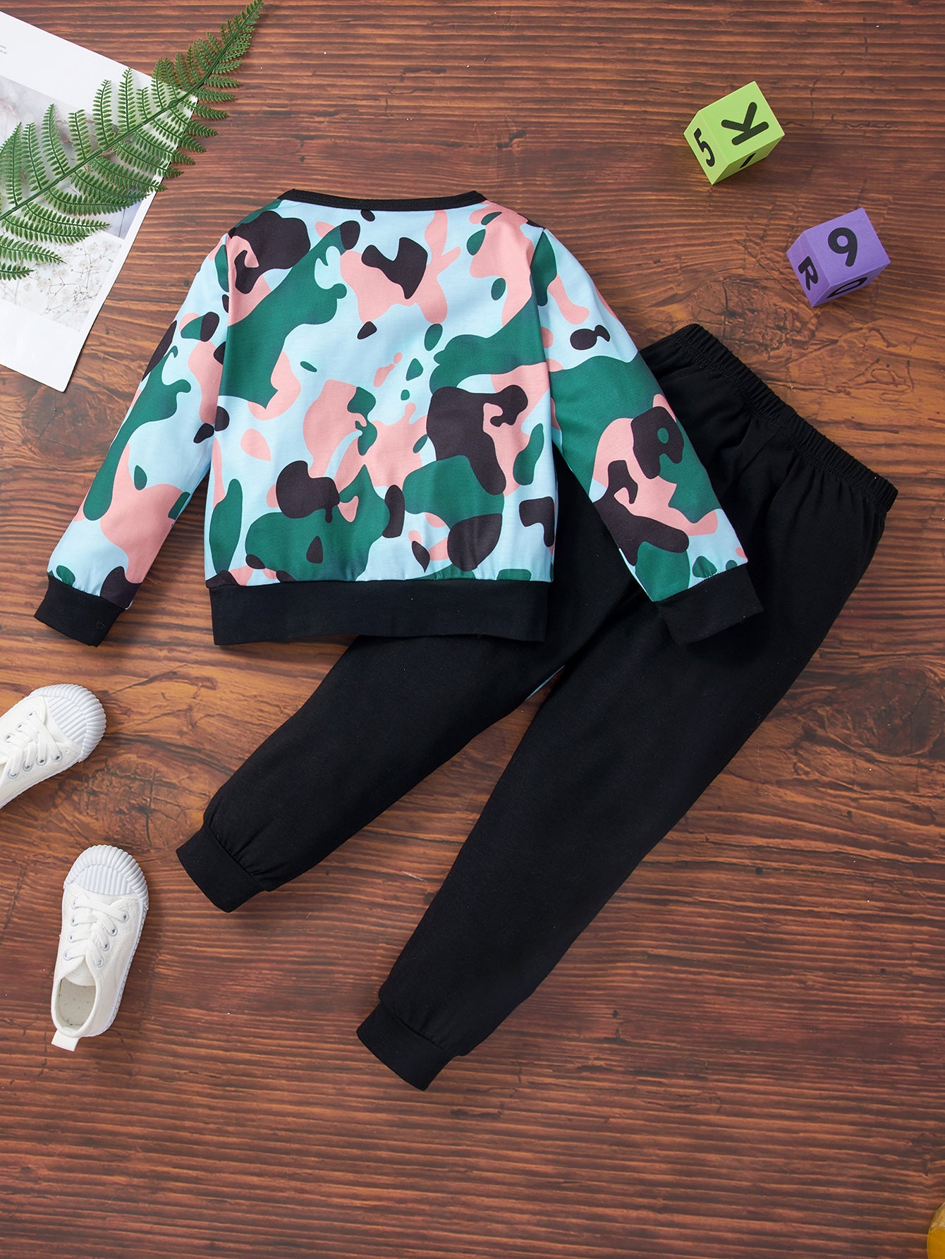 Kids Camouflage Elephant Graphic Sweatshirt and Pants Set