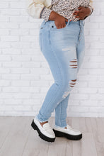 Load image into Gallery viewer, Kancan At Last Distressed Button Fly Skinny Jeans
