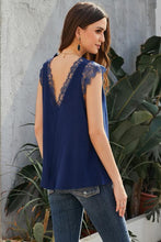 Load image into Gallery viewer, Lovin&#39; On You Reversible Top
