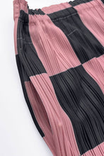 Load image into Gallery viewer, Checkered Accordion Pleated Midi Skirt
