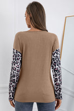 Load image into Gallery viewer, Leopard Patch Color Block Ribbed Top
