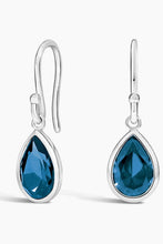 Load image into Gallery viewer, 925 Sterling Silver Teardrop Earrings
