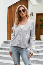 Load image into Gallery viewer, Flower Pattern Button Front Cardigan
