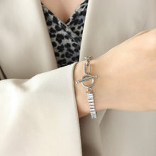 Load image into Gallery viewer, Zircon Titanium Steel Closure Bracelet
