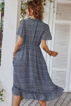 Load image into Gallery viewer, Leopard Frill Trim Flutter Sleeve Dress

