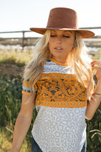 Load image into Gallery viewer, Mixed Print Short Sleeve T-shirt
