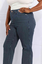 Load image into Gallery viewer, Judy Blue Cassidy Full Size High Waisted Tummy Control Striped Straight Jeans
