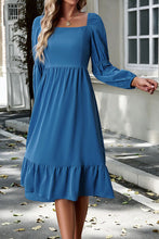 Load image into Gallery viewer, Square Neck Balloon Sleeve Midi Dress
