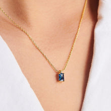 Load image into Gallery viewer, Titanium Steel Inlaid Zircon Pendant Necklace
