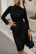 Load image into Gallery viewer, Bow Detail Long Sleeve Dress
