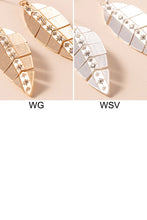 Load image into Gallery viewer, Metal Leaf Rhinestone Dangling Earrings
