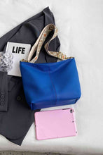 Load image into Gallery viewer, Adored PU Leather Shoulder Bag
