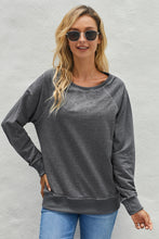 Load image into Gallery viewer, Round Neck Raglan Sleeve Exposed Seam Sweatshirt
