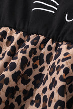 Load image into Gallery viewer, Girls Leopard Graphic Handkerchief Hem Spliced Dress
