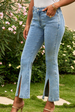 Load image into Gallery viewer, Center Seam Slit Flare Jeans
