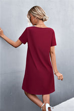 Load image into Gallery viewer, Two-Tone Lace Trim Spliced Dress
