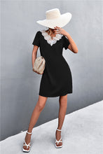 Load image into Gallery viewer, Two-Tone Lace Trim Spliced Dress

