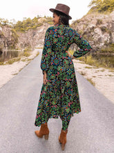 Load image into Gallery viewer, Printed Notched Neck Maxi Dress
