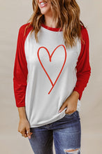 Load image into Gallery viewer, Contrast Baseball Sleeve Heart Graphic Top
