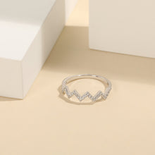 Load image into Gallery viewer, Wave Shape 925 Sterling Silver Ring
