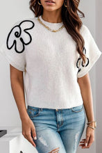 Load image into Gallery viewer, Flower Round Neck Short Sleeve Sweater
