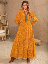 Load image into Gallery viewer, Printed Notched Balloon Sleeve Dress
