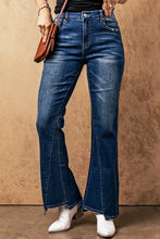 Load image into Gallery viewer, High Rise Flare Jeans with Pockets
