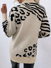 Load image into Gallery viewer, Animal Print Turtleneck Sweater
