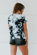 Load image into Gallery viewer, Sew In Love Abstract Print Art Full Size Run Printed Notched Tee
