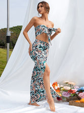 Load image into Gallery viewer, Printed Bow Detail Cropped Top and Split Skirt Set
