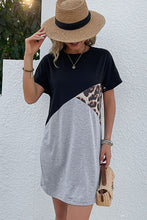 Load image into Gallery viewer, Color Block Leopard Tee Dress
