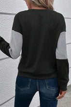Load image into Gallery viewer, Color Block Round Neck Dropped Shoulder T-Shirt
