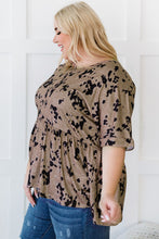 Load image into Gallery viewer, Plus Size Printed Babydoll Top
