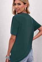 Load image into Gallery viewer, Be Kind Graphic T-Shirt
